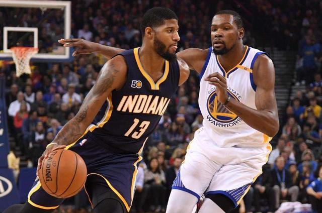 新赛季俄克拉荷马雷霆队朝着冲击总冠军目标前进，年轻实力不断提升