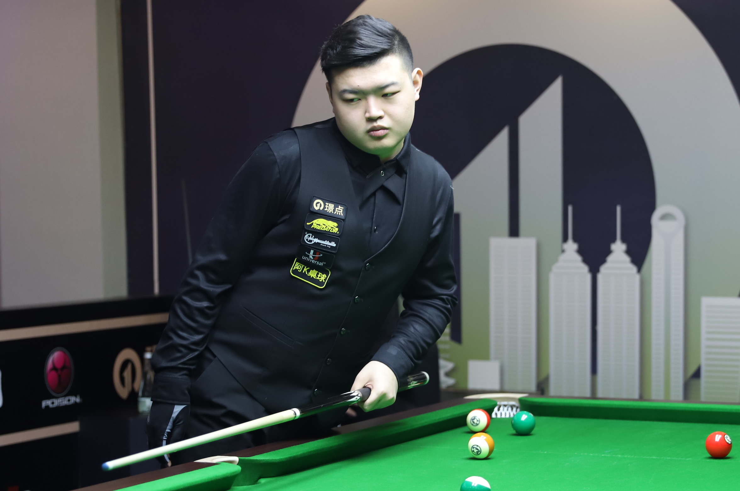 又稳如磐石 又稳如磐石