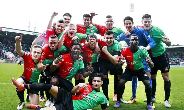 传递一个信 传递一个信